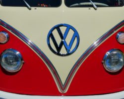 Volkswagen обернет дефицит полупроводников себе на пользу