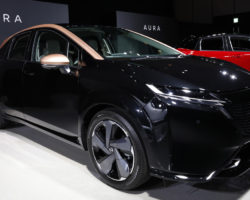 Nissan выводит новую версию Note – Aura